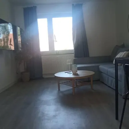 Zentrale Und Hochwertige 2-zimmer-wohnung Apartment
